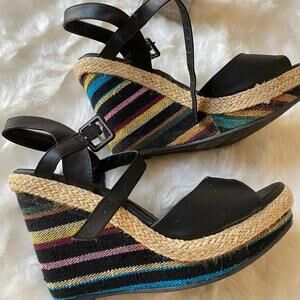 Black Strappy Wedge Sandals with Multicolor Stripe Detail